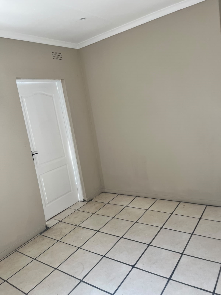 To Let 1 Bedroom Property for Rent in Jan Cillierspark Free State